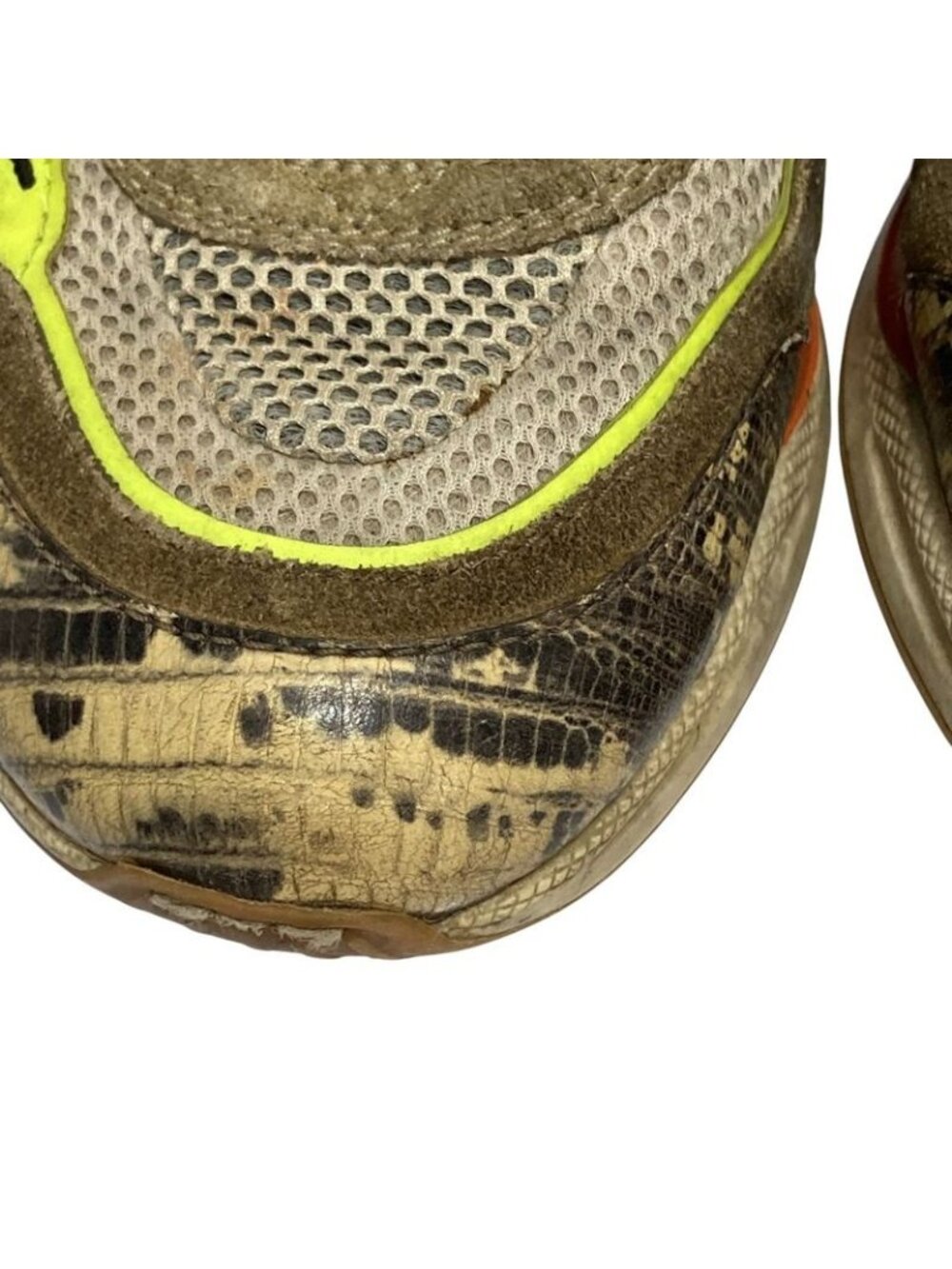 Gucci Ultra Space Sneakers 7 Brown - Picture 9 of 15